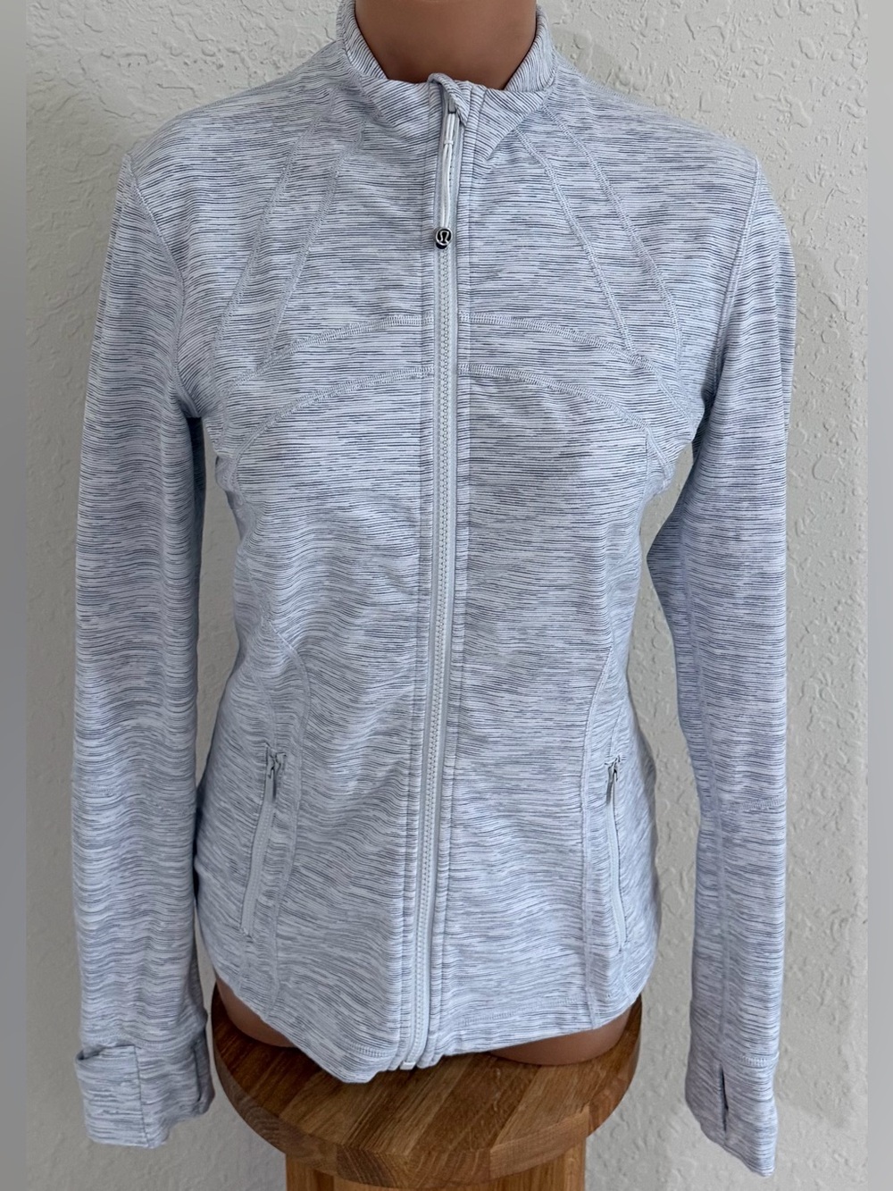 Lululemon Lululemon Define Jacket
Wee Are From Space Ice Grey Alpine White